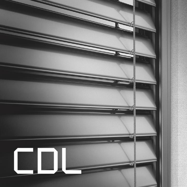 Gros plan brise-soleil, presque entièrement fermés, texte : lame BSO CDL